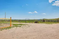 Pet Friendly 'Daydreamers Guest Ranch' on 60 Acres - Homestays