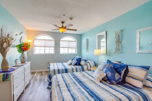 Cozy Middle Bass Island Getaway on Lake Eerie! - Homestays