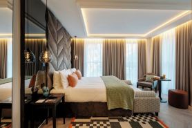 The Wellington Glasgow by Adina