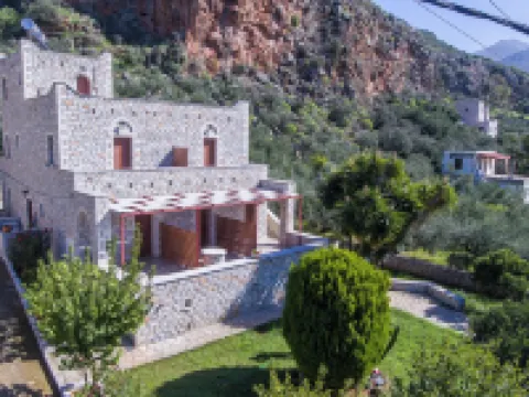 Lithos By The Sea Hotels in Itilo