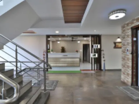 Hotel Preet Palace Hotels in Valsad