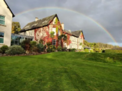 Best Western Balgeddie House Hotel グレンロセスのホテル