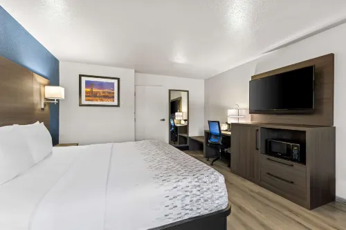 SureStay Hotel by Best Western Phoenix Airport - 2-Star