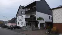 Landgasthaus Hubertusklause Hotels in Westerburg