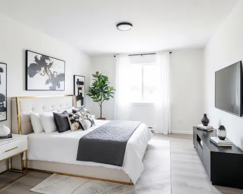 Upscale Modern Luxury 3BR Home Hotels in White Plains