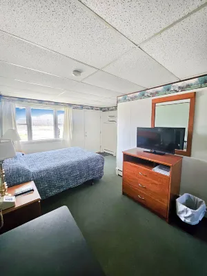 Katahdin Valley Motel