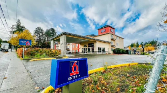 Studio 6 Suites Portland or Downtown Ohsu Hotels in Portland