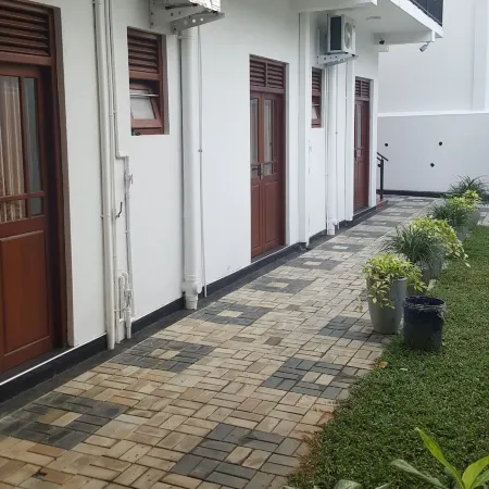 H M C Leisure Villa Devinuwara
