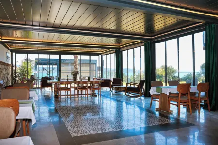 Silver Bay Club House