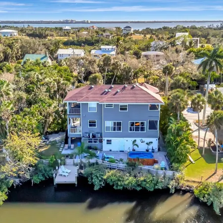 Terra Ceia Private Saltwater Pond Home
