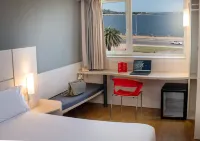 Ibis Montevideo Rambla Hotels in 