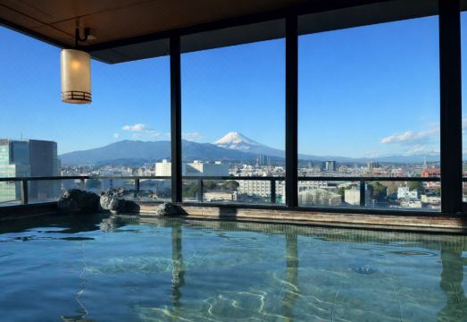 도미인 온천 시설