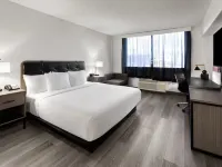 Holiday Inn Express & Suites WASHINGTON DC -  NOMA by IHG Hotels near Brooks Station