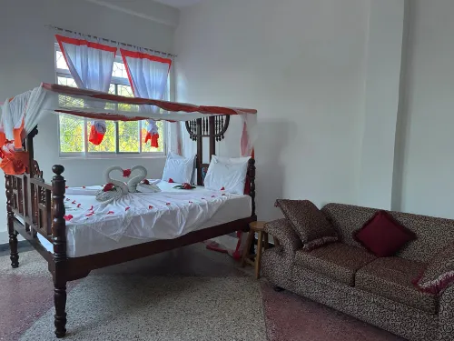 Cozy Paje Apartment with Garden View, Perfect for Couples and Solo Travelers