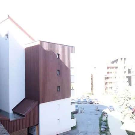 Apartment in Bergers near Ski Lifts