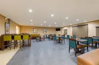Comfort Inn & Suites Michigan City South - breakfast