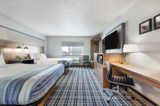 AmericInn by Wyndham Aberdeen Event Center Hotel a 