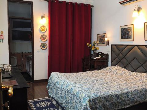 Vandana's Bed and Breakfast