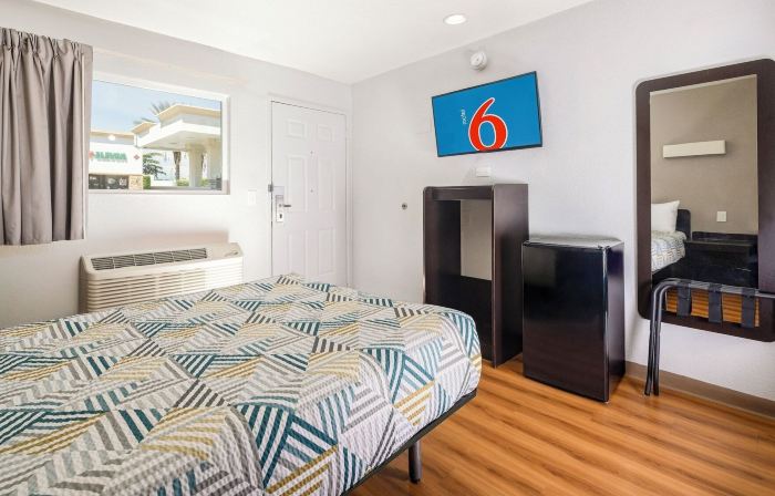 Motel 6 Ontario, CA - Airport