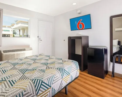 Motel 6 Ontario, CA - Airport Hotels in Ontario