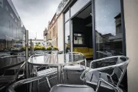 Cherish Lewis Hotel Blackpool- 2 Min to Beach- Smart Lock- Fast WiFi