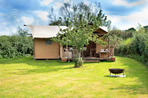 2 Bedroom Farmhouse in Seend, No Deposit -  case vacanza in affitto