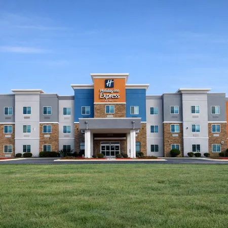 Holiday Inn Express & Suites Bridgeport by IHG