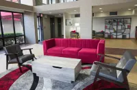 Ramada by Wyndham Tulsa Broken Arrow - Phòng Gym