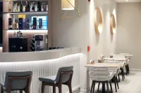 奧爾杜希爾頓歡朋酒店 - 酒吧