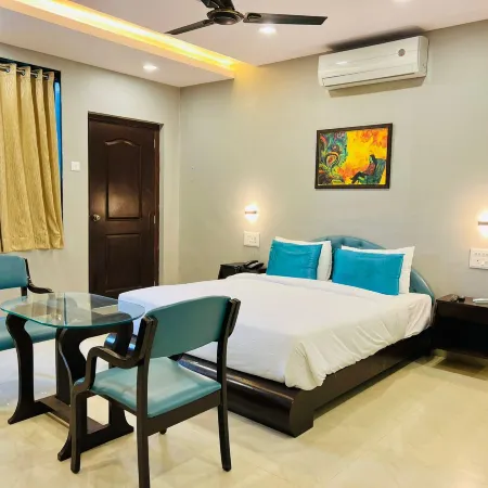 Hotel Raj Palace