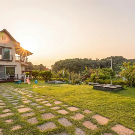 Samcheok Bongsuni-Unni Pension