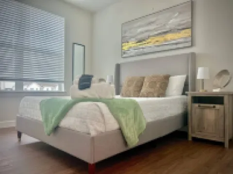 工作者友好，洗衣機/烘乾機，健身房，泳池，優越位置