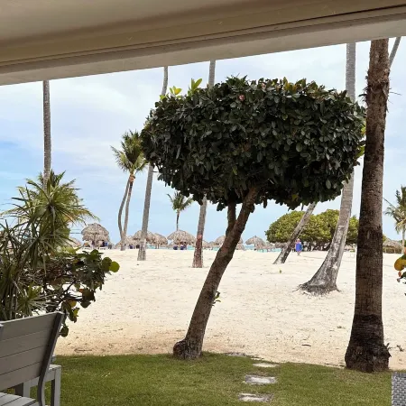 Stanza Mare Beach Front