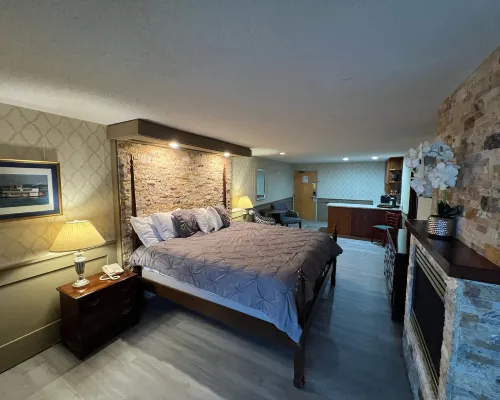 Webb's Year Round Resort Hotels in Chautauqua County