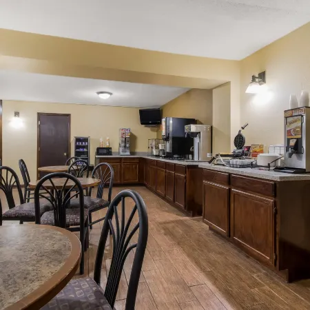 Days Inn by Wyndham Yankton SD
