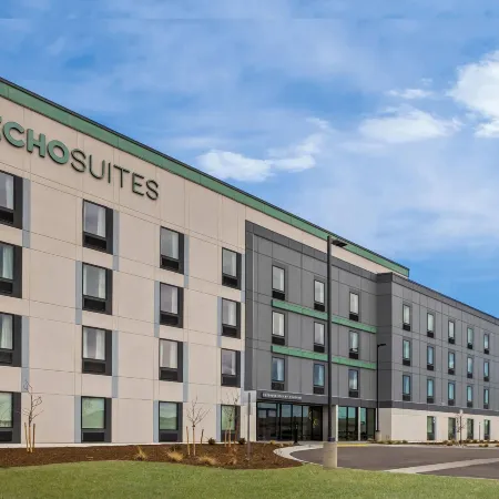 Echo Suites Extended Stay by Wyndham Colorado Springs Airpt Отели рядом с Аэропорт Петерсон-Филд
