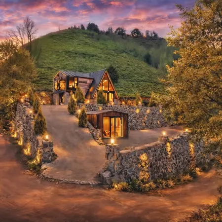 Paradise Valley bungalow