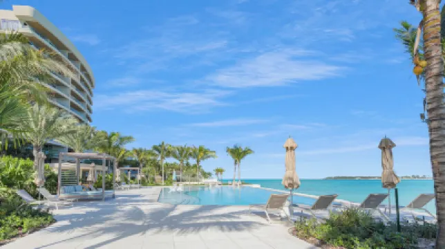 Aqualina Hotels in 
