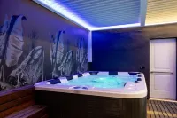 La Tour Palace Hotel & Restaurant - badewanne