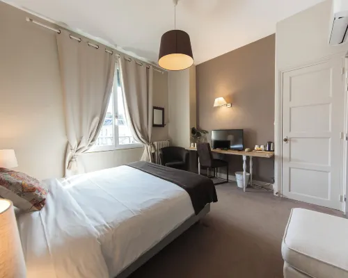 Hotel Mondial Hotels in Tours