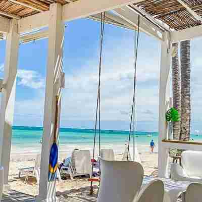 Beachfront 1BR , Playa Turquesa, Beach Access Fitness & Recreational Facilities