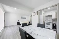 Leandro Apartments