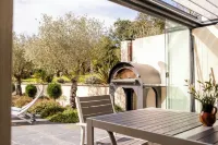 Stunning 1 BD Home in Worcestershire Hotels in 