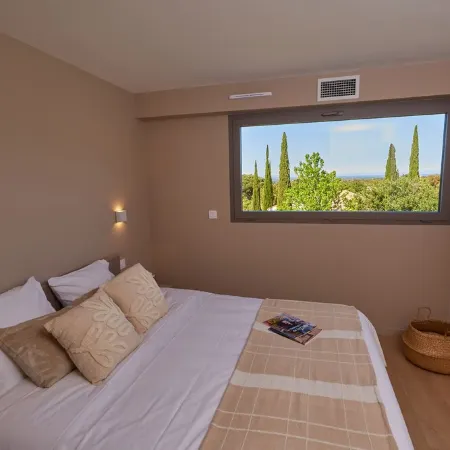 Villa Filao with Infinity Pool 10 Minutes from the Beaches of Argeles Sur Mer. Отели в г. Соред