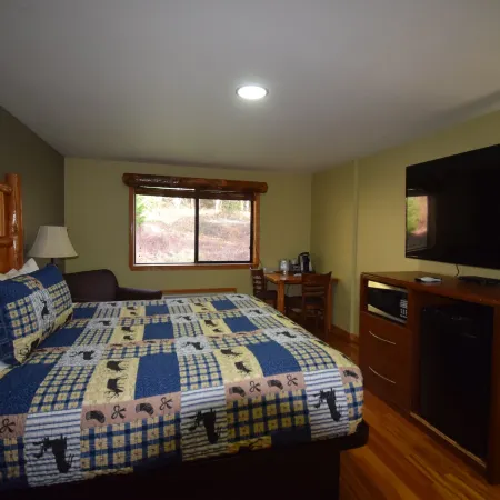 Nisqually Lodge