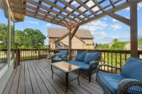 Hickory Hideaway - Communal Pool Access