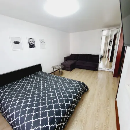 Two Rooms Apartment in the Center Отели в г. Гомель