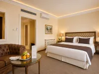 فندق أكروبول تونس Hotels near ضفاف البحيرة I