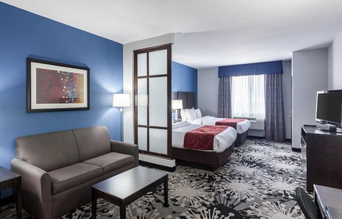 Comfort Suites Greenville