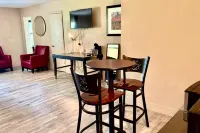 University Inn of Carbondale